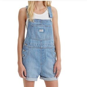 Levi’s light overalls